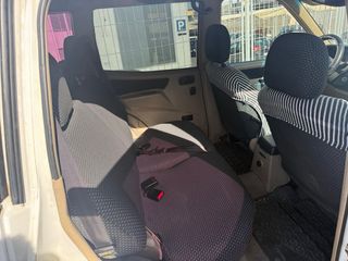 Nissan Terrano II 2004 2.7 diesel