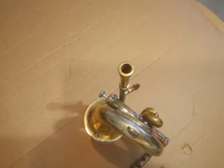 Corneta Antigua HONSUY CARMEN