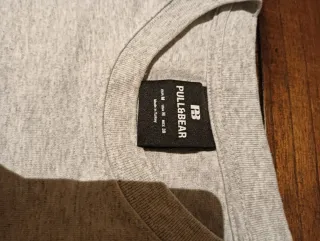 Camiseta Pull&Bear Gris