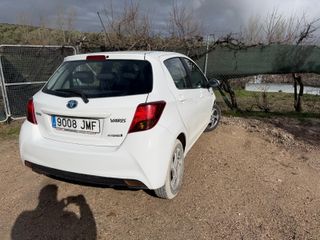 Toyota Yaris 2016