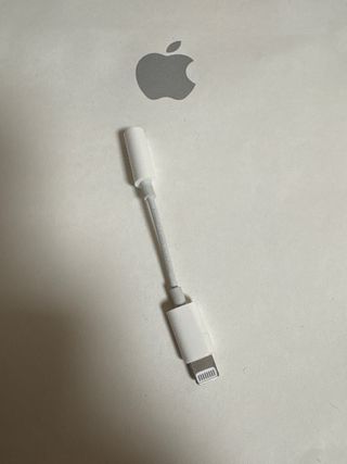 Adaptador Lightning a Jack 3.5 mm Apple