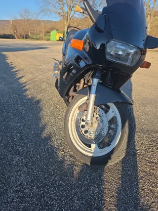 Suzuki GSX 600F 90' Negra PARA A2