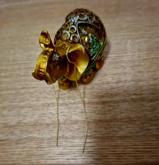 Pendientes largos plata con un pequeño baño de oro