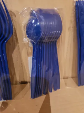 10 Cuchillos,10 tenedores y 10 Cucharas Infantiles