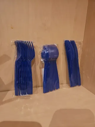 10 Cuchillos,10 tenedores y 10 Cucharas Infantiles