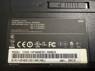 Portatile Samsung Notebook NP300E5C grigio e nero