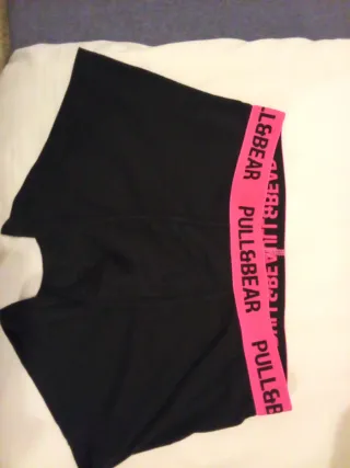 Slip Pull&Bear Negro y Rosa