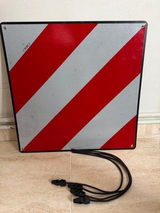 Señal V20 Carga Sobresaliente 50x50cm + Pulpos