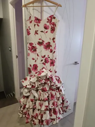 Traje de flamenca con volantes