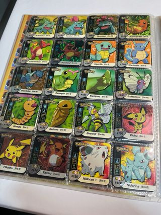 Álbum Pokémon Staks Panini