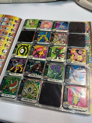 Álbum Pokémon Staks Panini