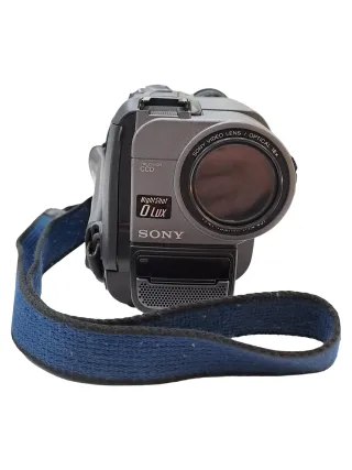 Sony Handycam CCD-TR640E Video8 + Baterías