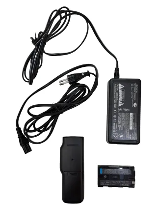 Sony Handycam CCD-TR640E Video8 + Baterías