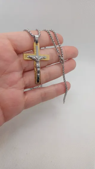 Cadena y Cruz Acero y Chapado Oro 18k