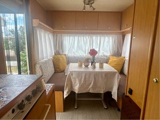 Caravana Dethleffs 4 plazas