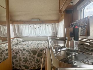 Caravana Dethleffs 4 plazas