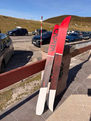 Splitboard Capita Neo Slasher + Fijaciones + Piele