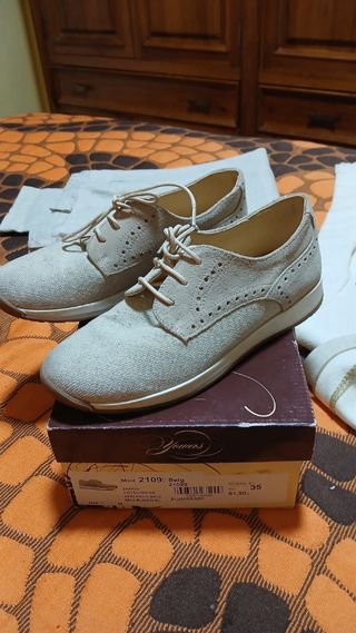 Traje comunión marinero beige y blanco