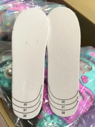 Patines 4 Ruedas Niña Luces Nuevos + protecciones