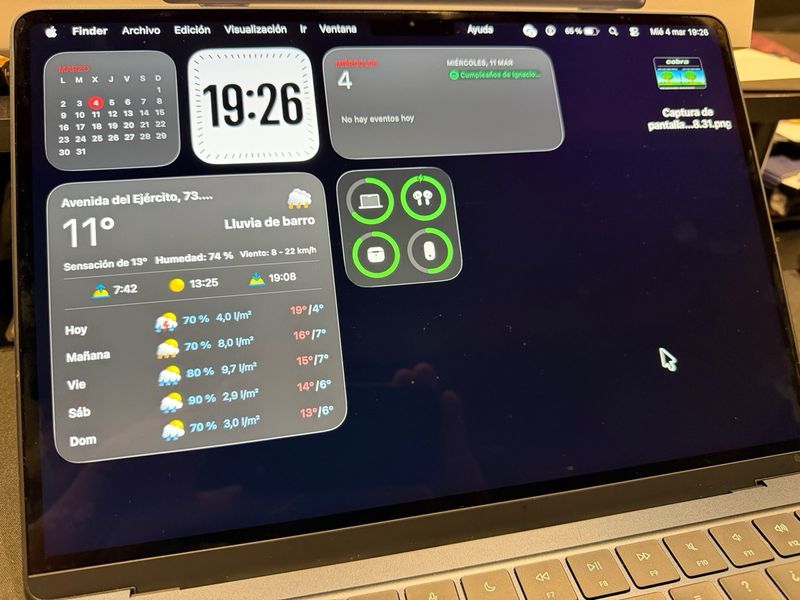 MacBook Air 13 M4 16GB 256GB Medianoche afbeelding 2