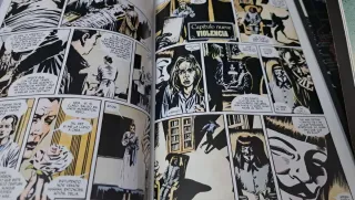LOTE 2 NOVELAS GRAFICAS, V DE VENDETTA Y SIN CITY
