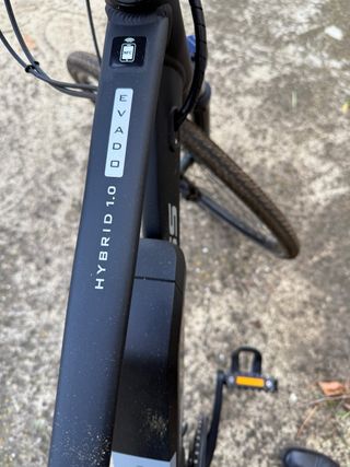 Bicicleta Eléctrica Kross Negra