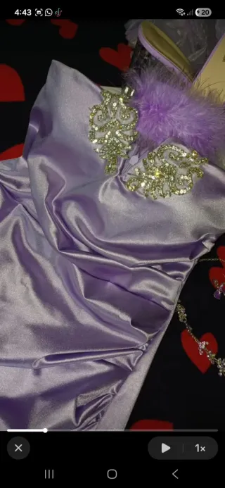 Conjunto Tiara, Collar y Pendientes Morados