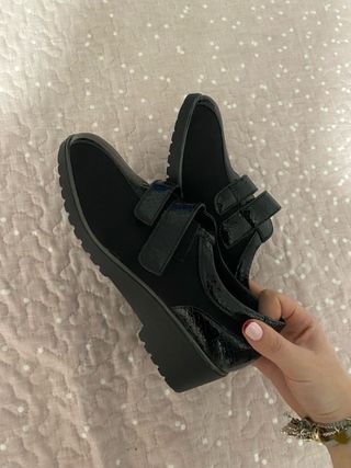 Zapatos negros mujer velcro