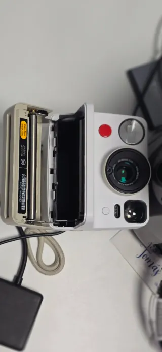 Cámara Polaroid Now Generation 3