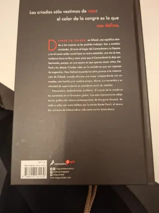 El cuento de la criada (Novela gráfica) / The H...