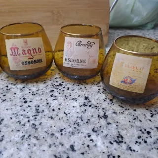 6 Bicchieri da Brandy con Etichette Vintage