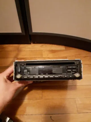 Altavoz JBL Negro y Plateado