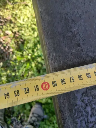 Barra de bar antigua de madera