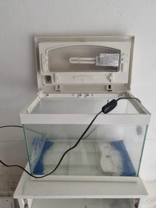 Acquario 23litri  bianco L 43cm P 24cm H 35cm