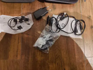 Drone Holy Stone 360s con mando y accesorios