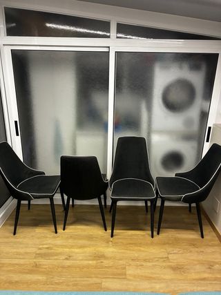 Lote 4 sillas tapizadas para restaurar