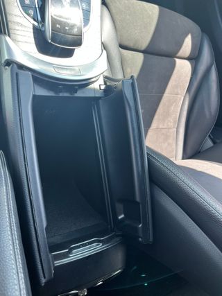 MERCEDES BENZ GLC 4MATIC AMG (IMPECABLE)