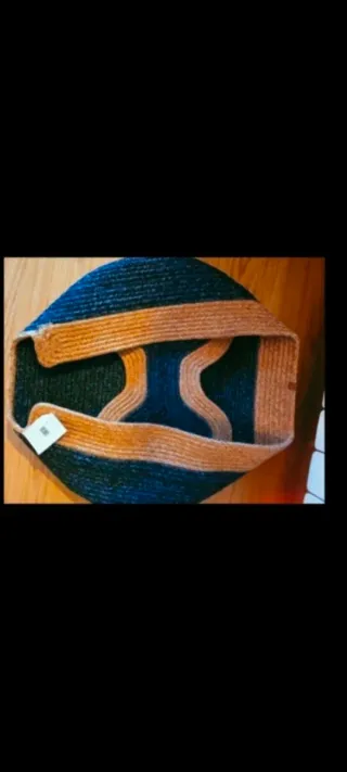 Cama y alfombra para mascotas de yute nazar rugs