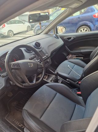 SEAT Ibiza 2016 Style Connect