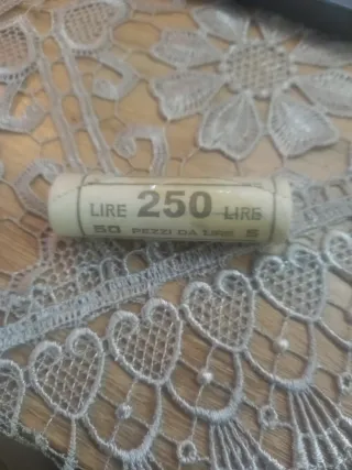 50 pezzi da 5 Lire a fior di conio