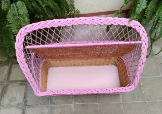 Baúl banco juguetero mimbre rosa estilo vintage