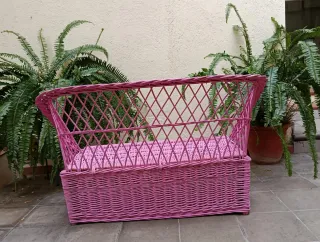 Baúl banco juguetero mimbre rosa estilo vintage