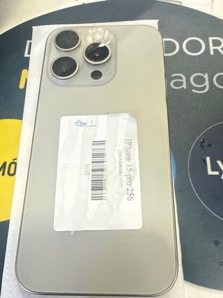 iPhone 15 Pro 256GB Gris
