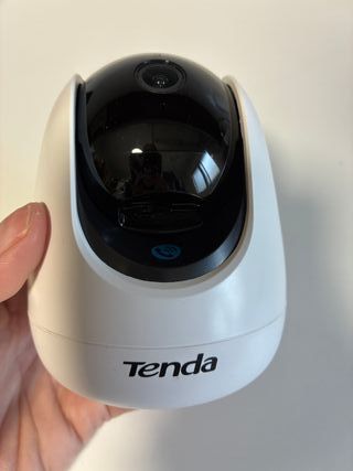 Cámara Tenda CP7 V2.0 WiFi Interior 5MP