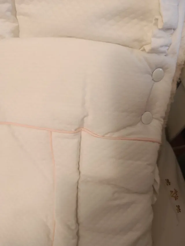 Saco para silla de bebé blanco con osito