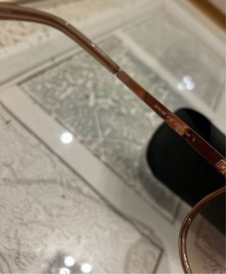 Gafas Guess Aviador Marrón y Dorado