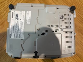 Pack Proyector Epson y Pantalla Retractil