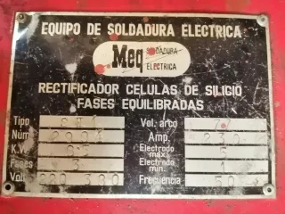 2 Máquinas Soldar Arco + Mesa Soldar