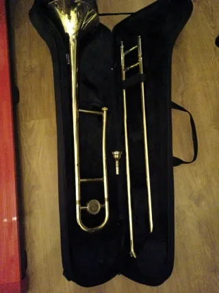 Trombón de vara Amadeus con funda