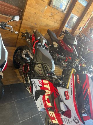 ULTIMA!! Italjet Dragster 700 E.L. Moto Deportiva